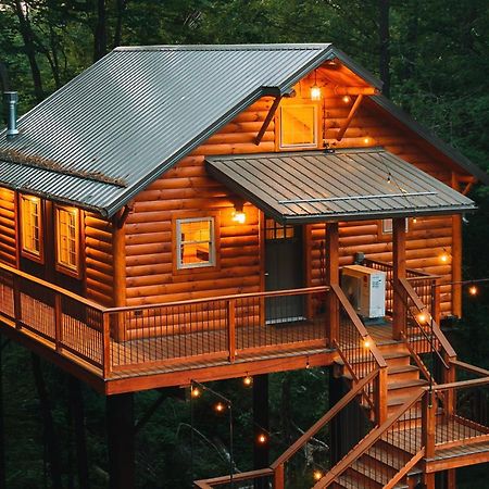 Cricket Hill Treehouse B By Amish Country Lodging Millersburg Exteriör bild